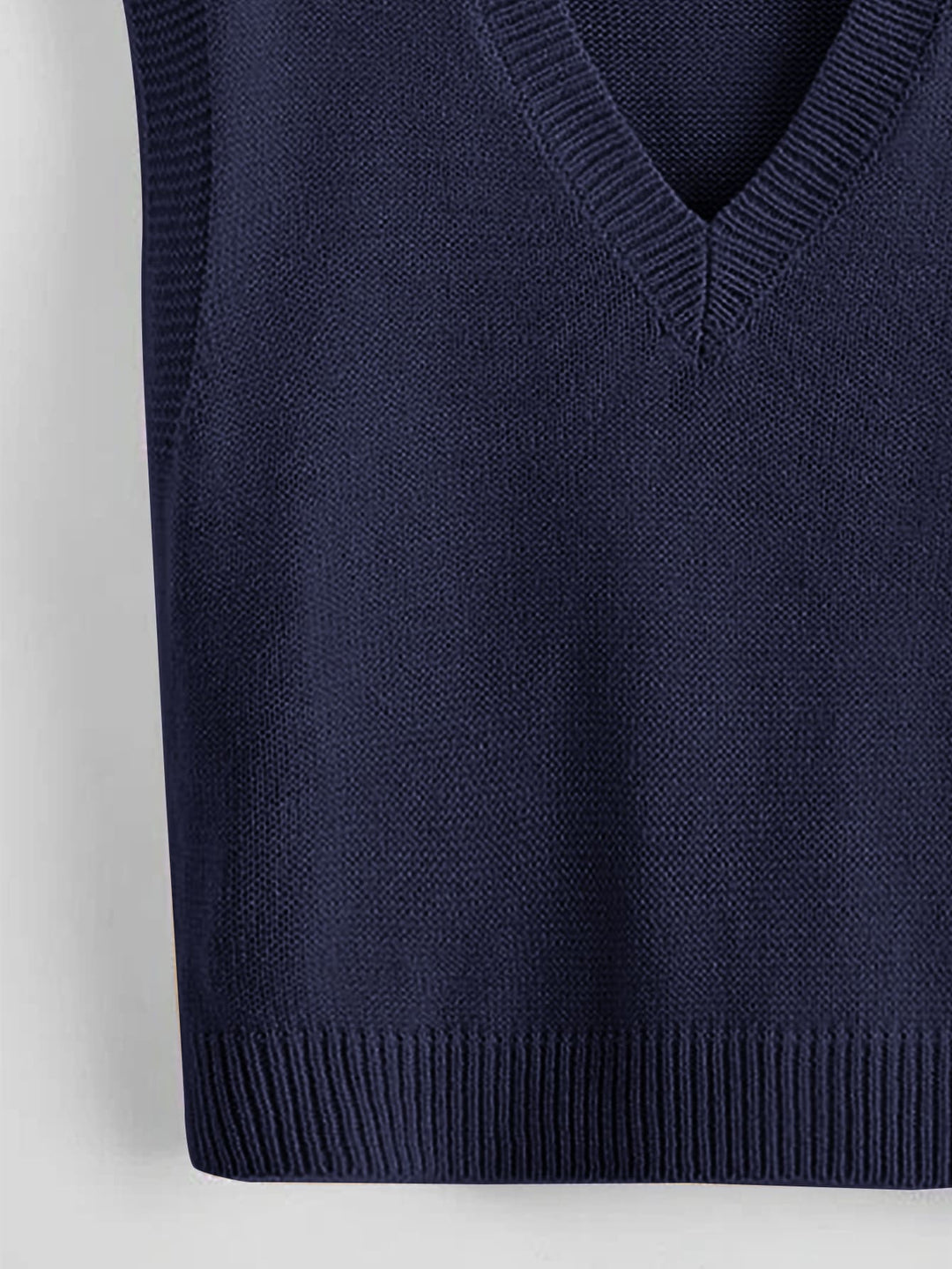 Indy | Elegant V-Neck Vest
