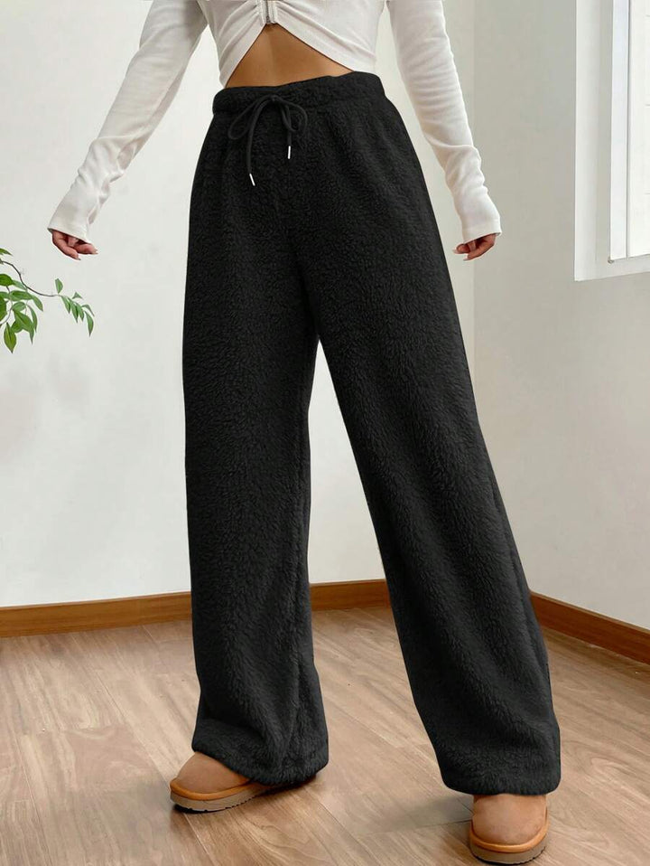 Lysara | Relaxed-Fit Snuggle Pants