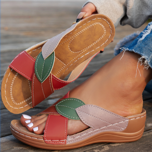 SANDRA | SUPPORTIVE SLIP-ON SANDALS