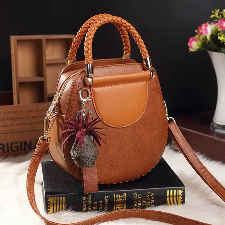 Vera | Sleek Leather Crossbody