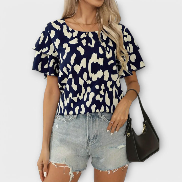 Evelyn | Casual Blouse with Round Neckline
