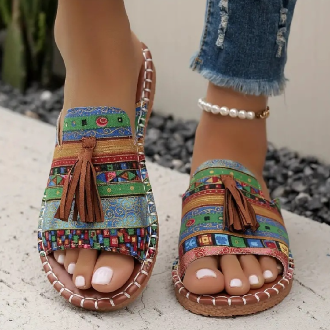 LIDIANA | COMFORTABLE FLAT SANDALS