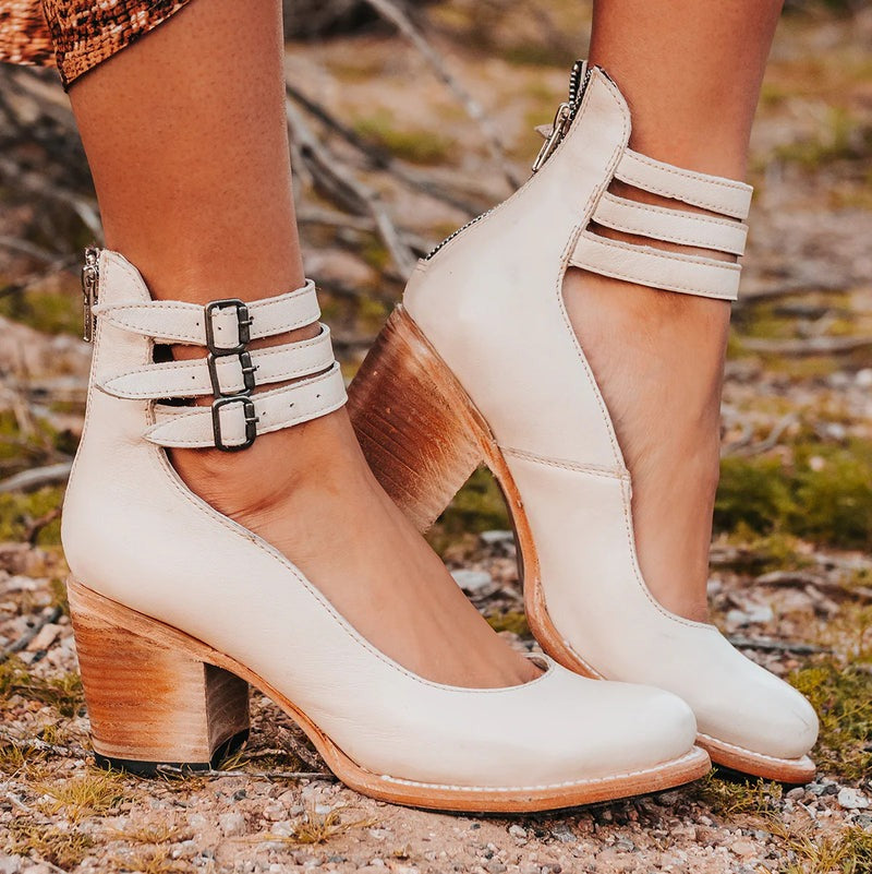 Anya | Timeless Heel Pumps