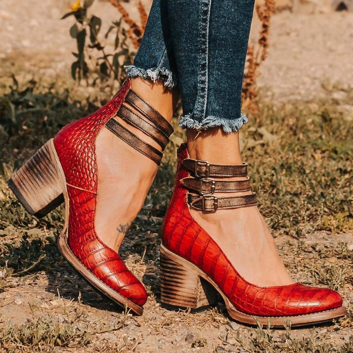 Anya | Timeless Heel Pumps