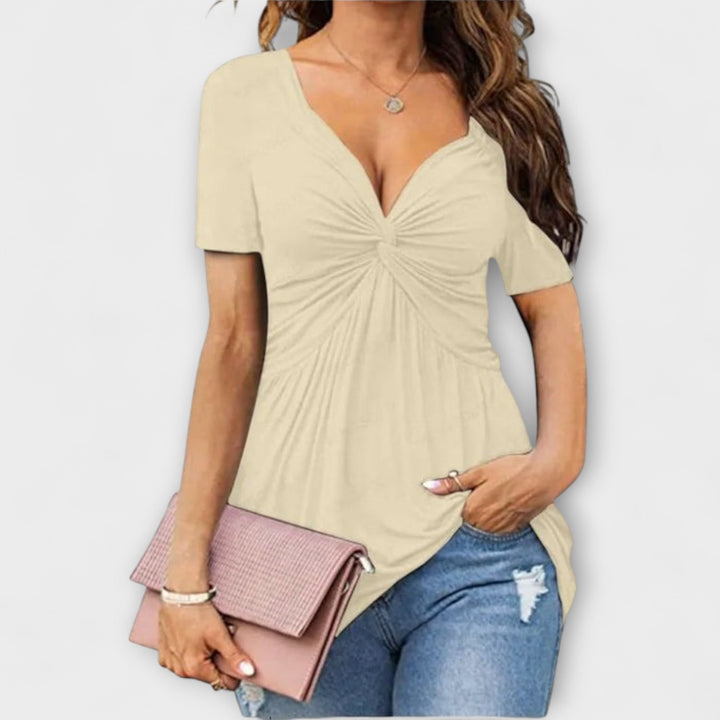 Lina | V-Neck T-Shirt