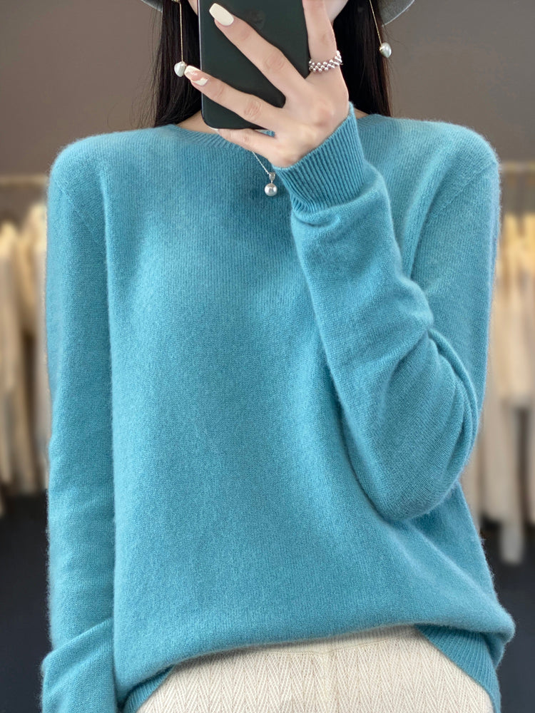 Tainui | Warm Elegant Sweater for Cold Days