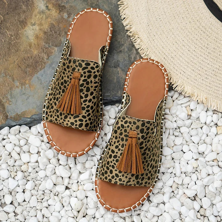 LIDIANA | COMFORTABLE FLAT SANDALS